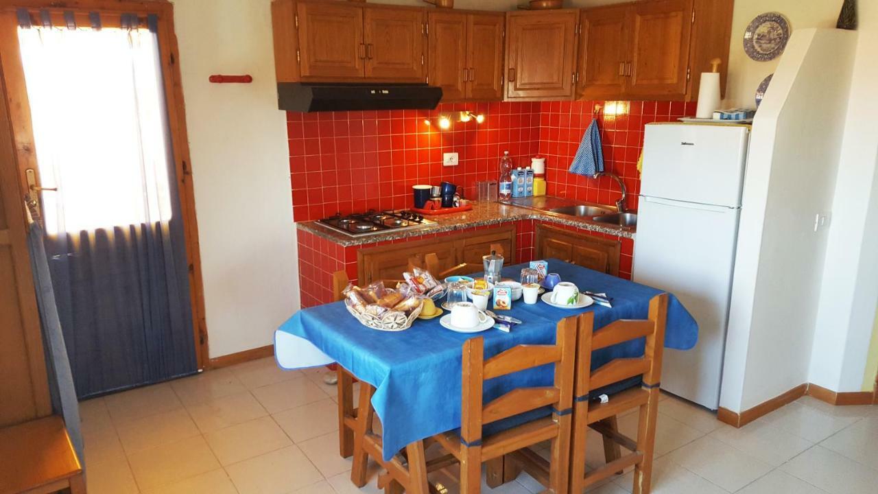 La Baia Apartments Sa Rocca Tunda Extérieur photo